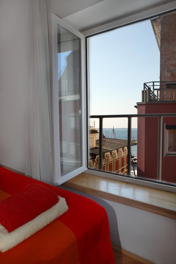 Spacious Piran Central Apartment for 5 Pax BG Exterior foto