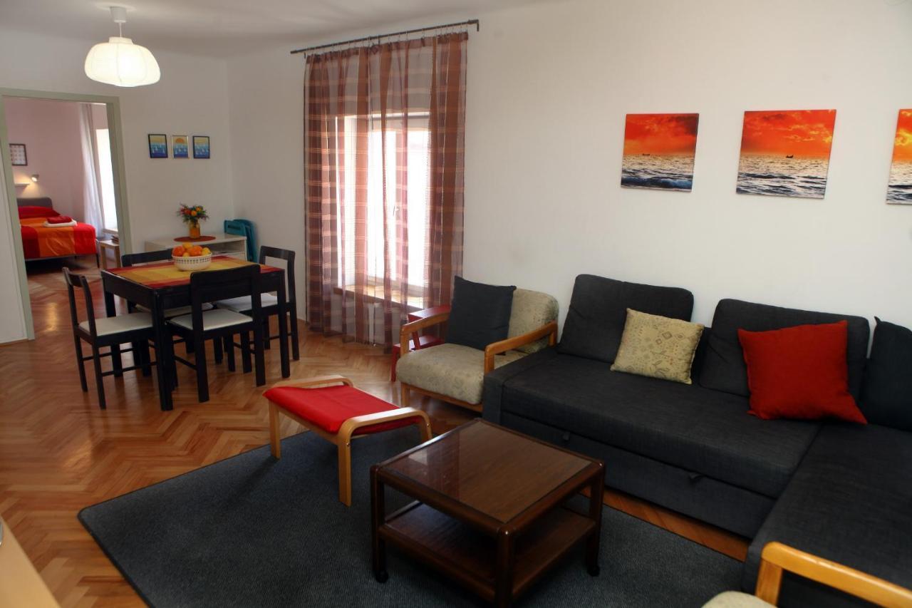 Spacious Piran Central Apartment for 5 Pax BG Exterior foto