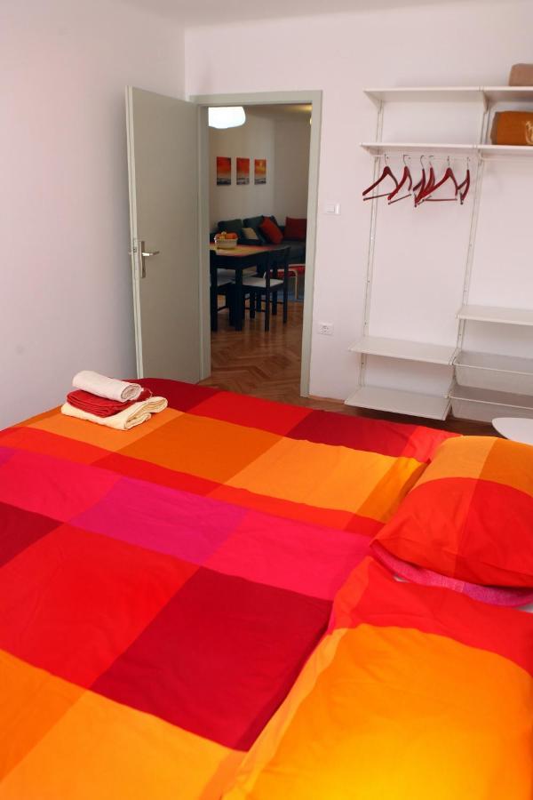 Spacious Piran Central Apartment for 5 Pax BG Exterior foto